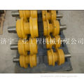 shantui bulldozer SD16 carrier roller 16Y-40-06000 from China Supplier